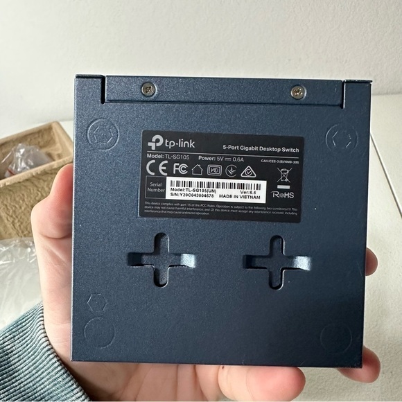 TP-Link 5-Port Gigabit Desktop Switch TL-SG105 - Picture 10 of 10